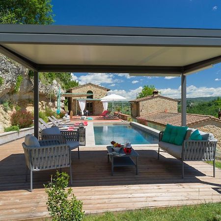 Villa La Coccola ปอจจิบองซี ภายนอก รูปภาพ