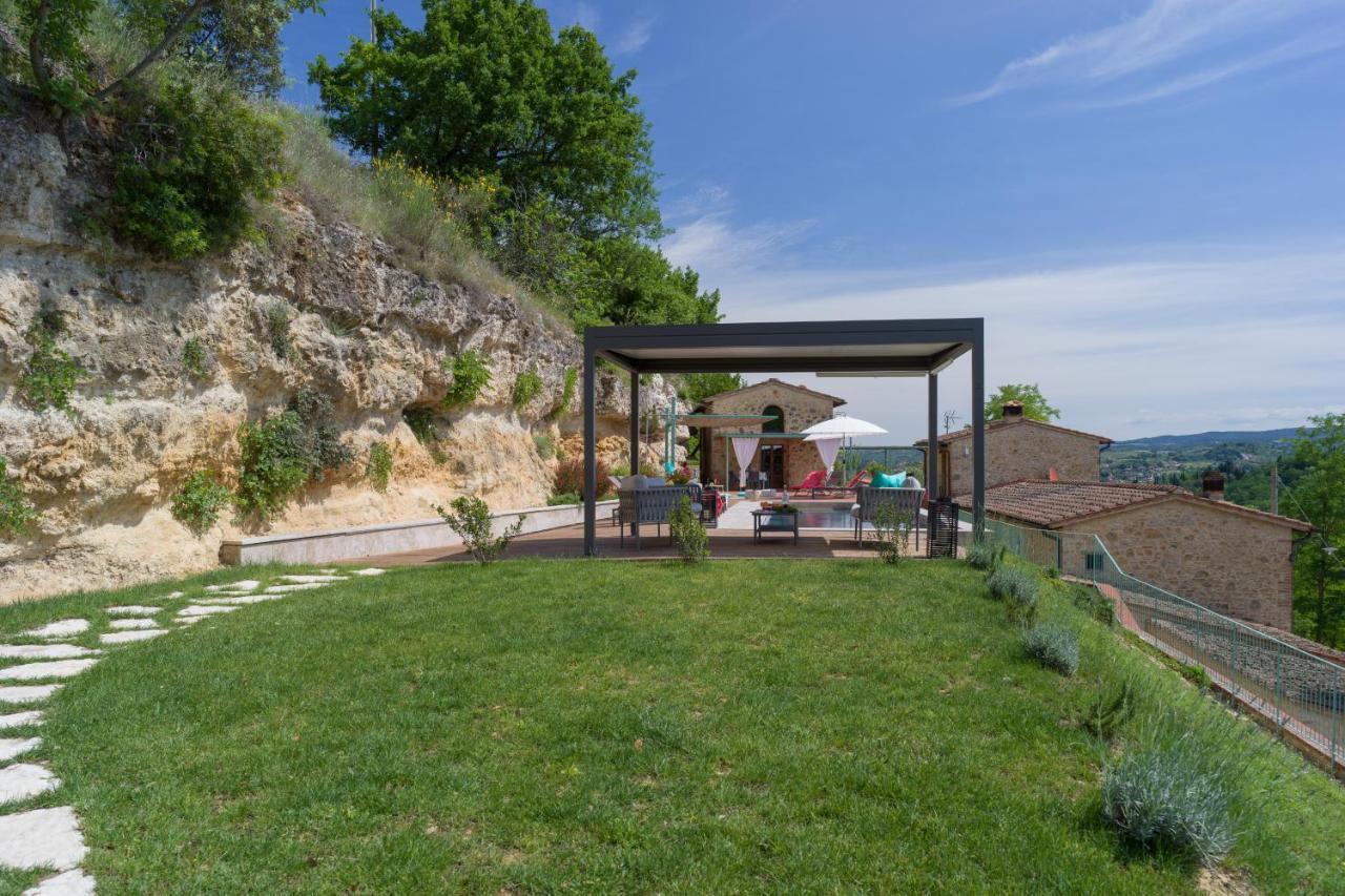 Villa La Coccola ปอจจิบองซี ภายนอก รูปภาพ