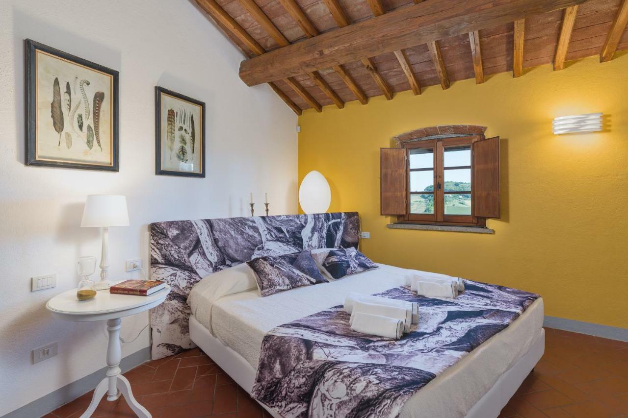 Villa La Coccola ปอจจิบองซี ภายนอก รูปภาพ