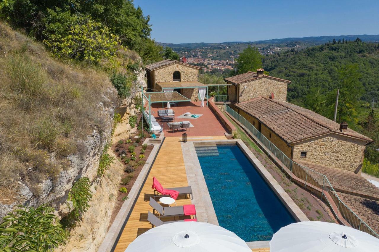 Villa La Coccola ปอจจิบองซี ภายนอก รูปภาพ